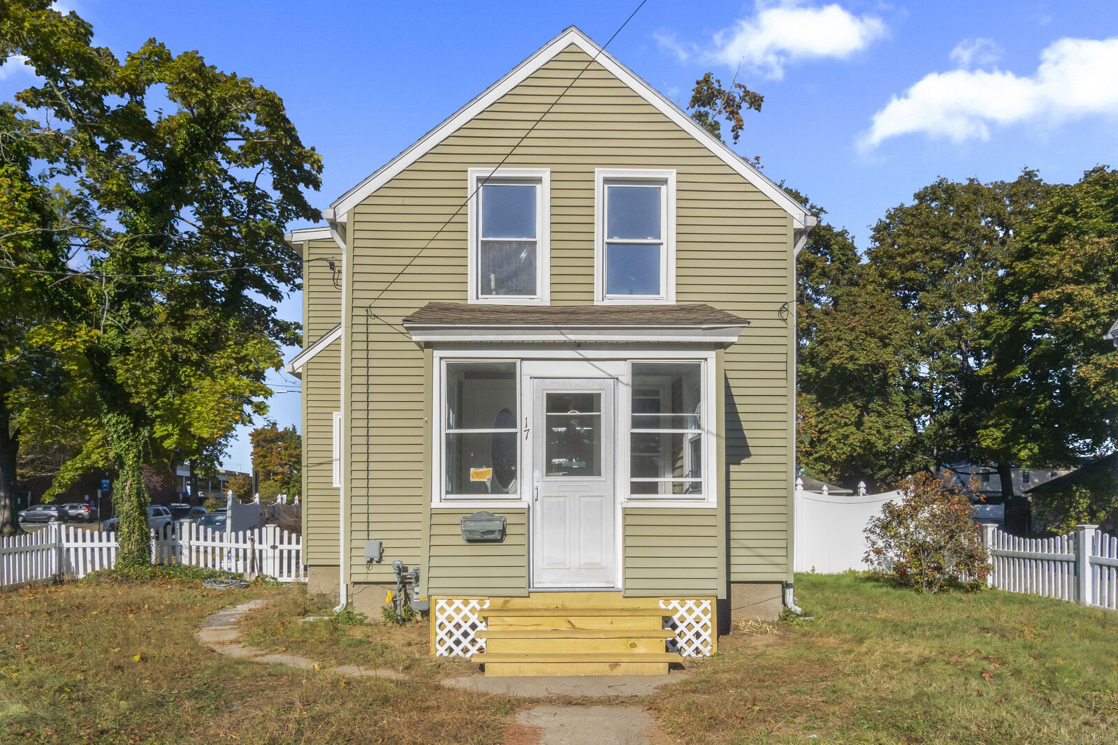 Property Photo: 17 Laurel Street CT 06062