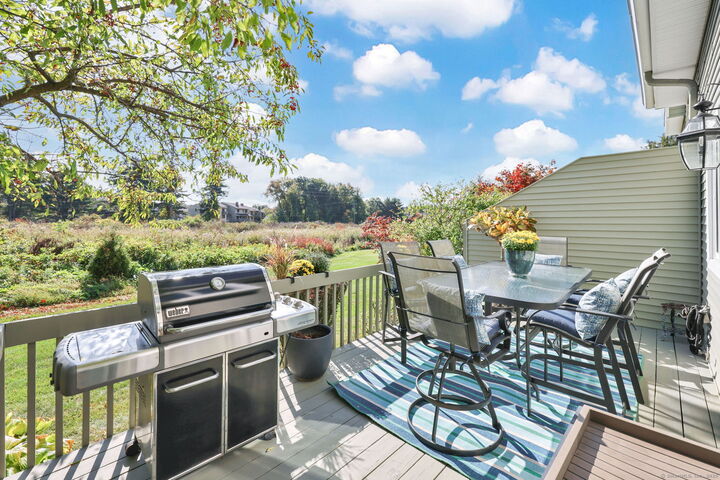 Property Photo: 307 Sand Stone Drive 307 CT 06074