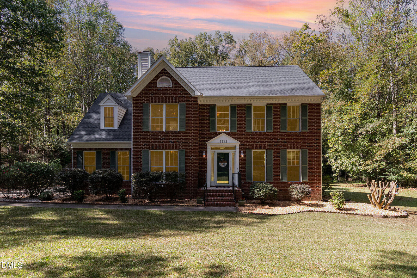Property Photo: 7212 Waltridge Place NC 27540