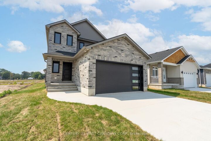 Photo de la propriété:  25 Sheldabren Street  ON N0M 1A0