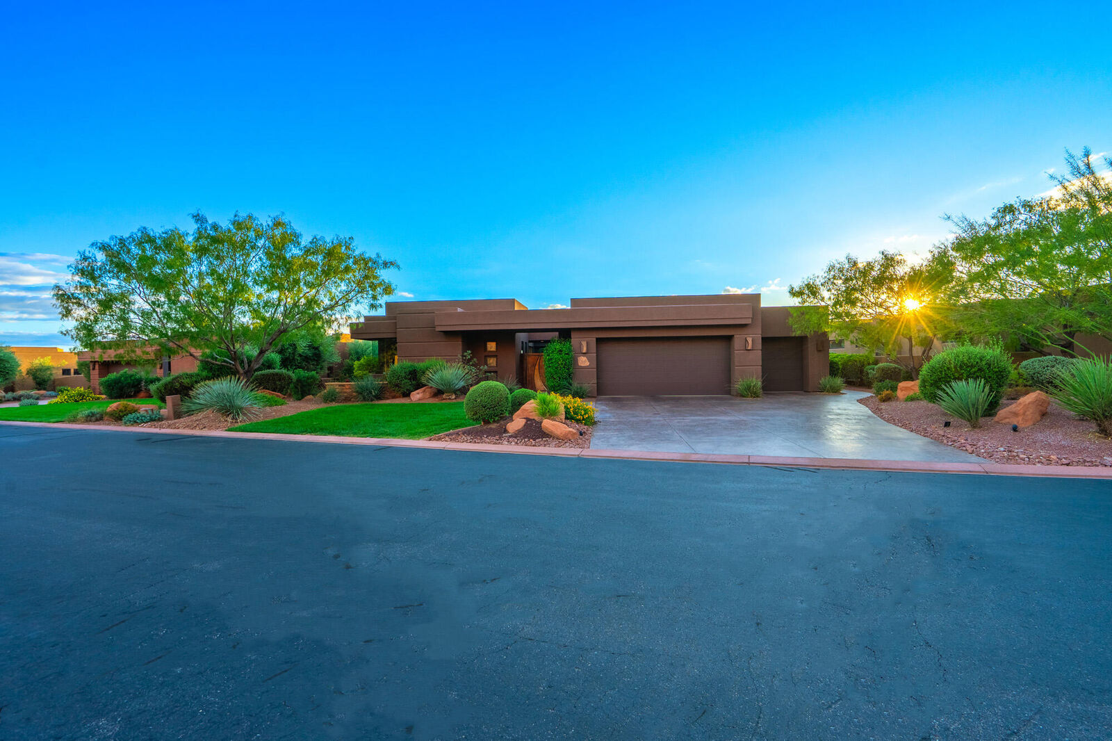 Property Photo:  2331 W Entrada Trail #59  UT 84770 