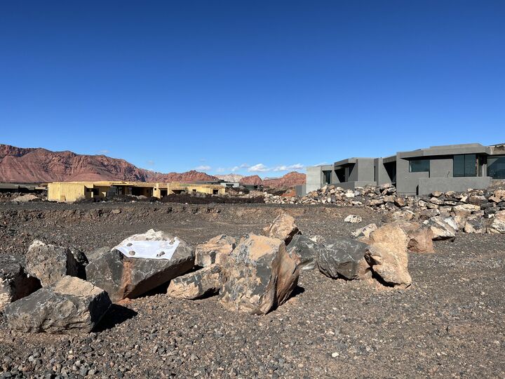 Property Photo: 2832 W Shoshoni Trail UT 84770