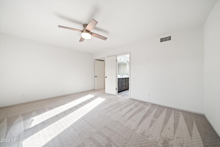 Property Photo:  26607 N Avenida Del Ray --  AZ 85263