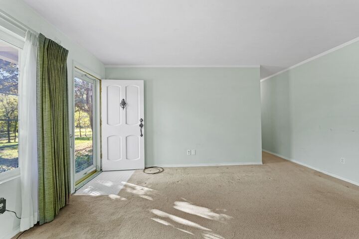 Property Photo: 3 Lincolnshire Boulevard NY 13827