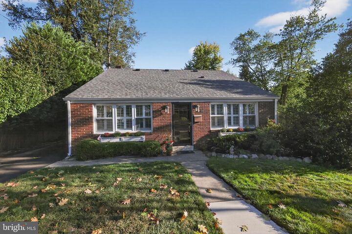 Property Photo: 418 Princeton Road NJ 08033
