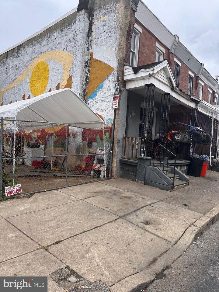 Property Photo: 762 E Madison Street PA 19134