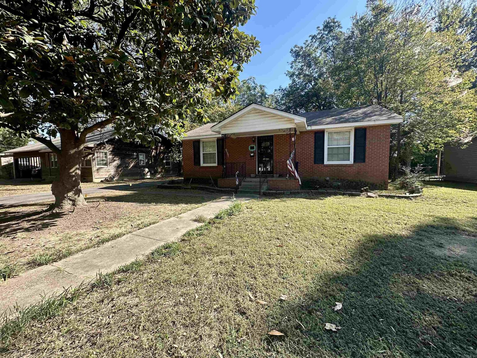 Property Photo: 1130 Vine Street AR 72401