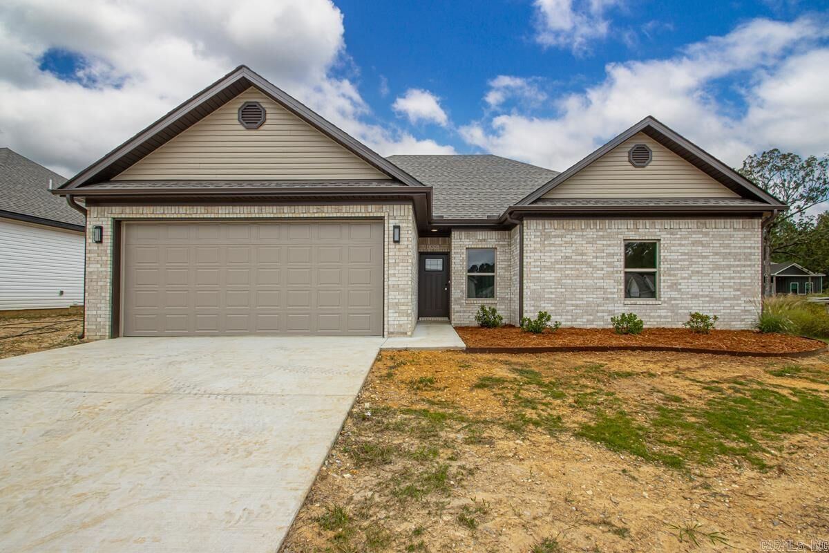 Property Photo: 6550 Amalie Drive AR 72002