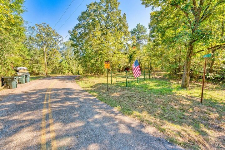 Property Photo: 2601 Shady Grove Road AR 71901