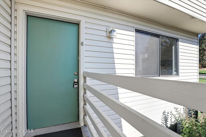 8204 N Ridgewood Dr #6  Hayden ID 83835 photo