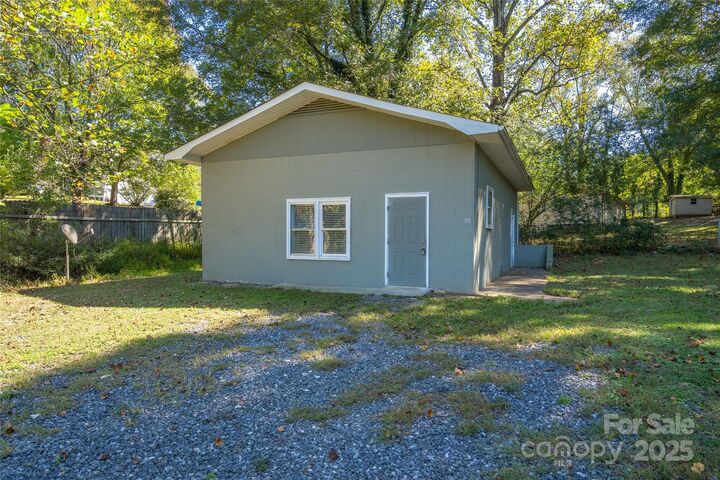 Property Photo:  401 Little Street  NC 28092 