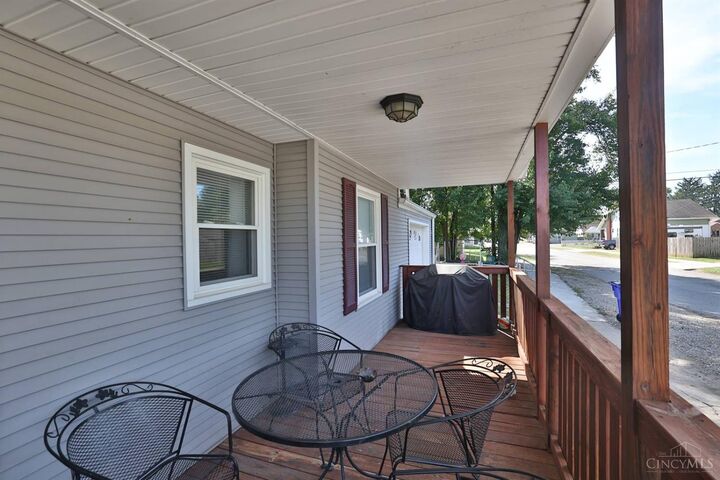 Property Photo: 901 Allen Avenue OH 45015