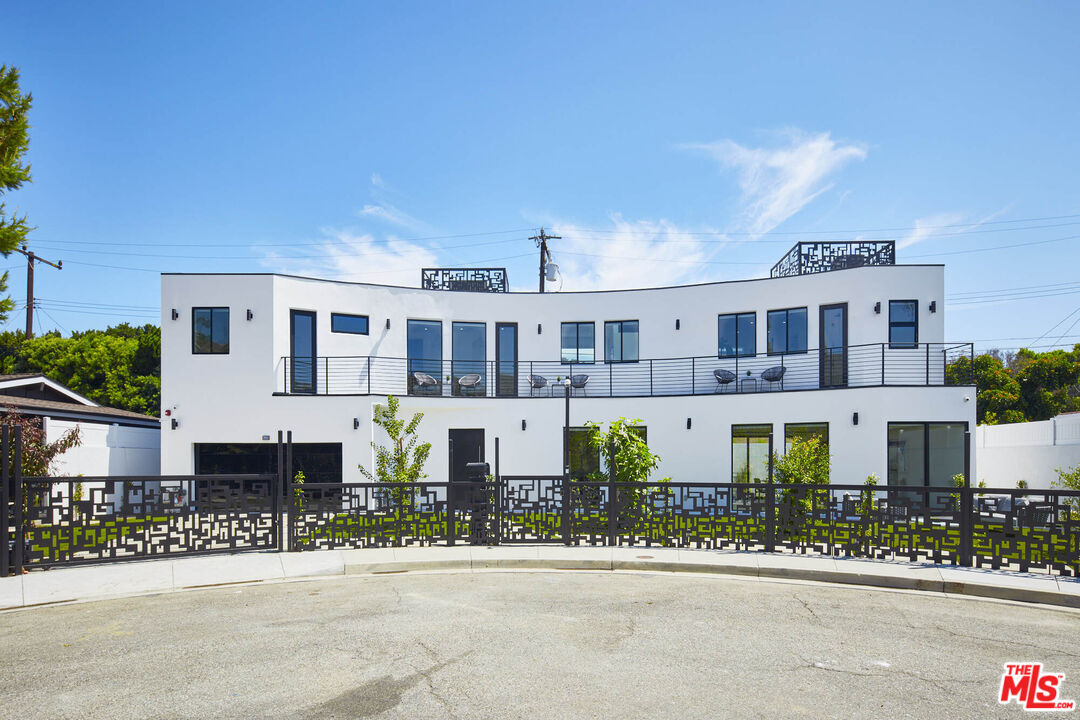 Property Photo:  4338 Huntley Ave  CA 90230 