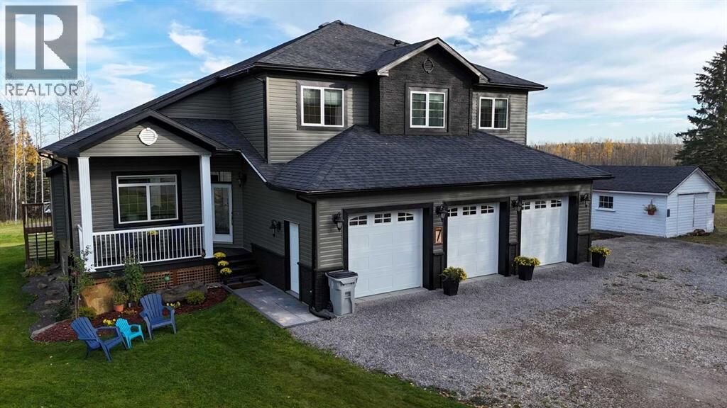 Property Photo: 7 Bench Creek Estate AB T7E 0B3