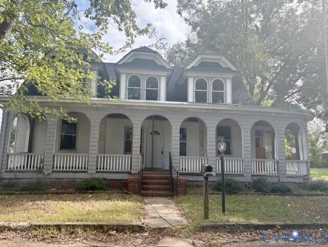 Property Photo: 507 North 10th Avenue VA 23860