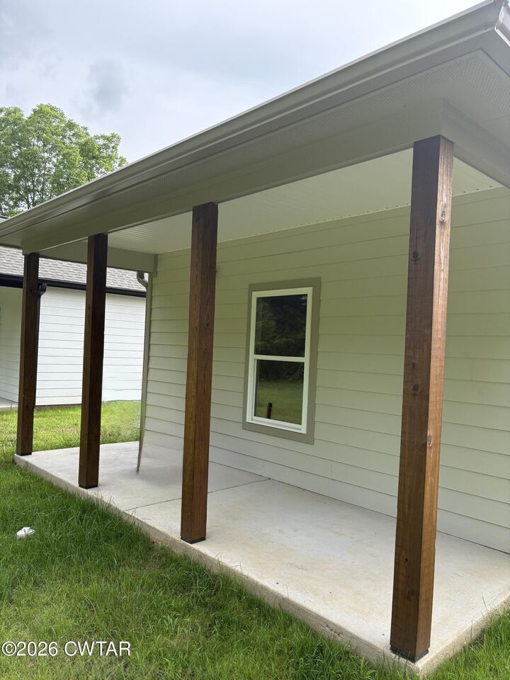 Property Photo:  105 Dempster Street  TN 38301 