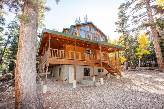 Property Photo: 690 E Whispering Pines UT 84762
