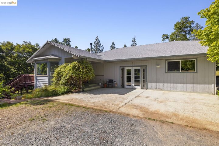 Property Photo: 20316 Patrick Ln CA 95379