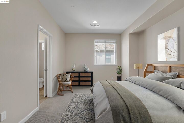 Property Photo: 414 Palmer Ave CA 94541