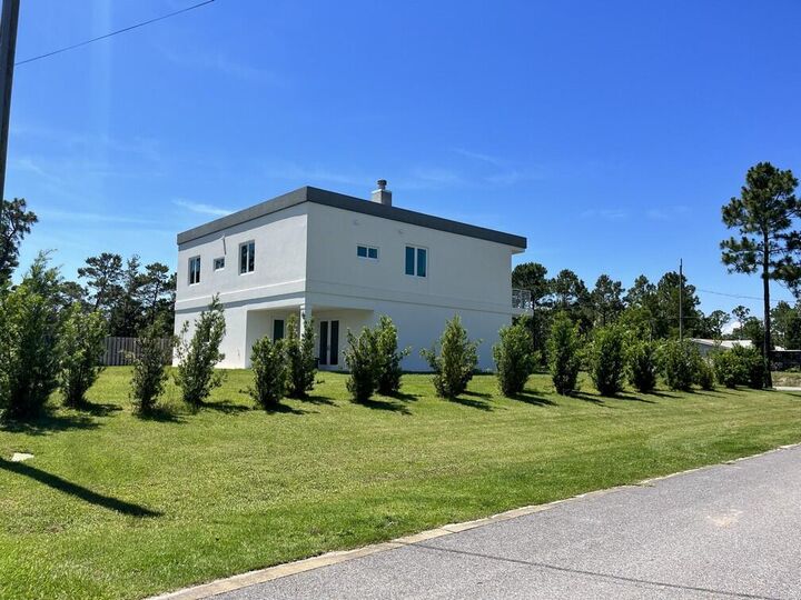 Property Photo:  5487 Cimmeron Court  FL 32563 