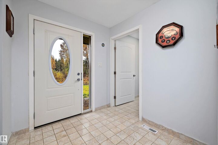 Property Photo: 4129 Twp Road 540 AB T0E 0A1