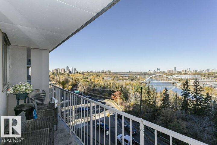 10135 Saskatchewan Drive NW 605  Edmonton AB T6E 4X1 photo