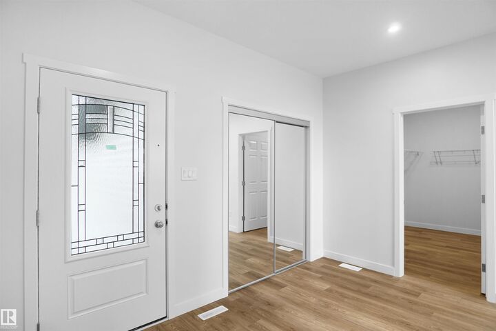 Property Photo: 7223 182 Avenue NW AB T5Z 0V6