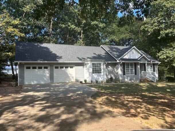 Property Photo: 192 Louise Drive GA 30529