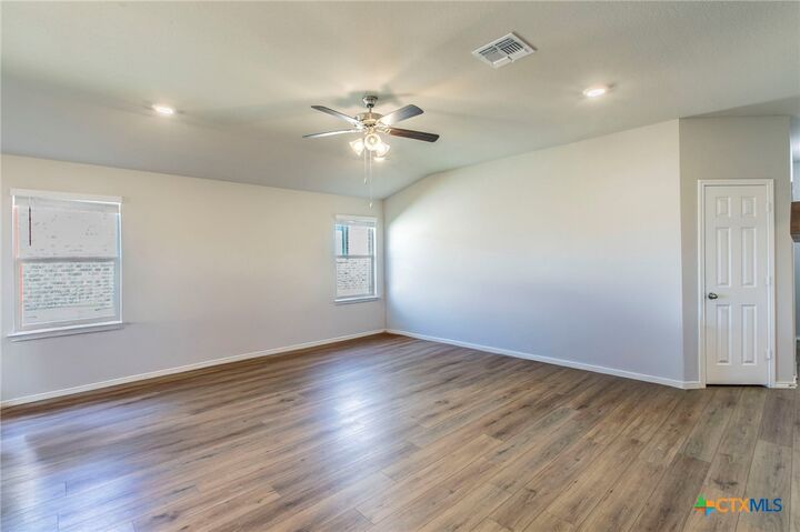 Property Photo: 314 Stone Valley Road TX 76502