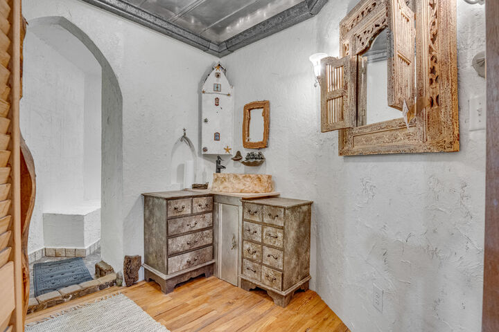 Property Photo: 3002 Wilson Avenue TN 37377