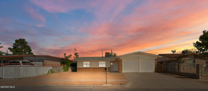 Property Photo:  5709 Corsicana Avenue  TX 79924 