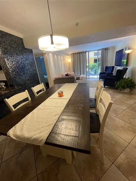 Property Photo: 1341 SE 3rd Ave 110 FL 33004