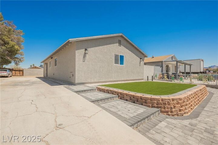 Property Photo: 4990 Denning Street NV 89122