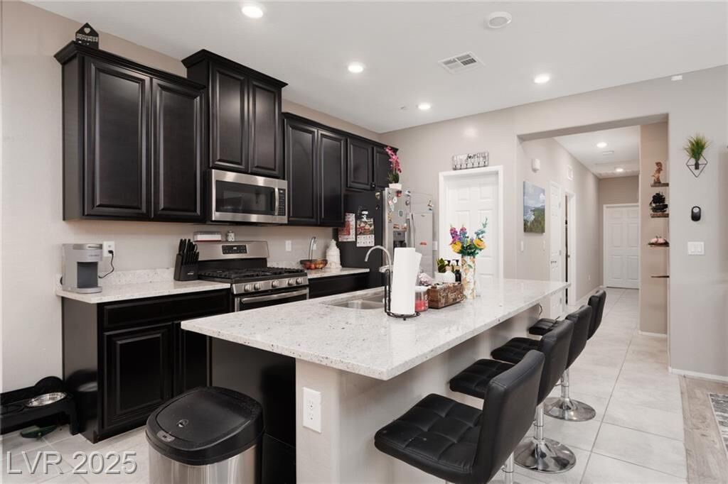 Property Photo: 2861 Sunflower Days Avenue 2147 NV 89031