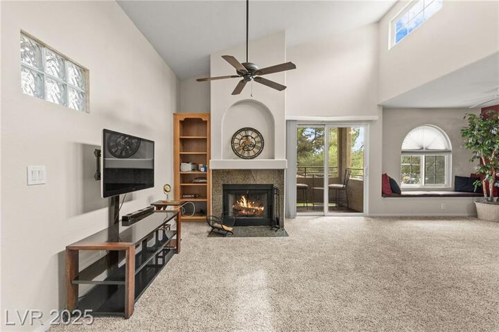 Property Photo:  3145 East Flamingo Road 2122  NV 89121 