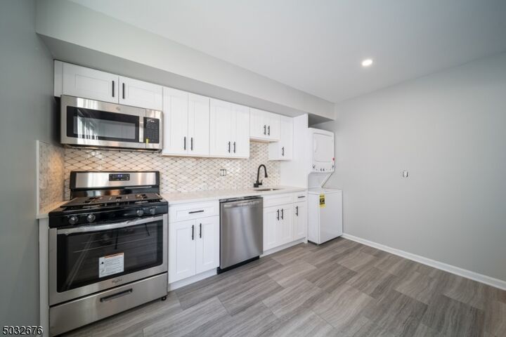 Property Photo: 100 Westside Ave 2 NJ 07621