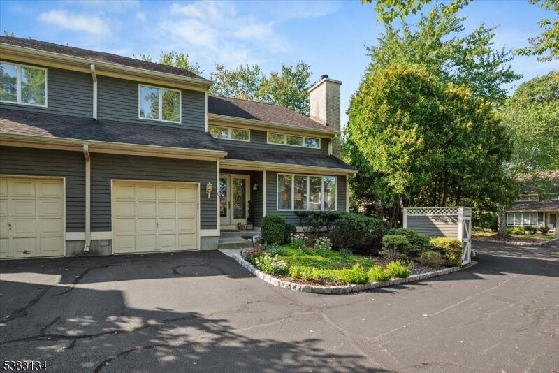 Property Photo: 45 Inverrary Pl NJ 08801