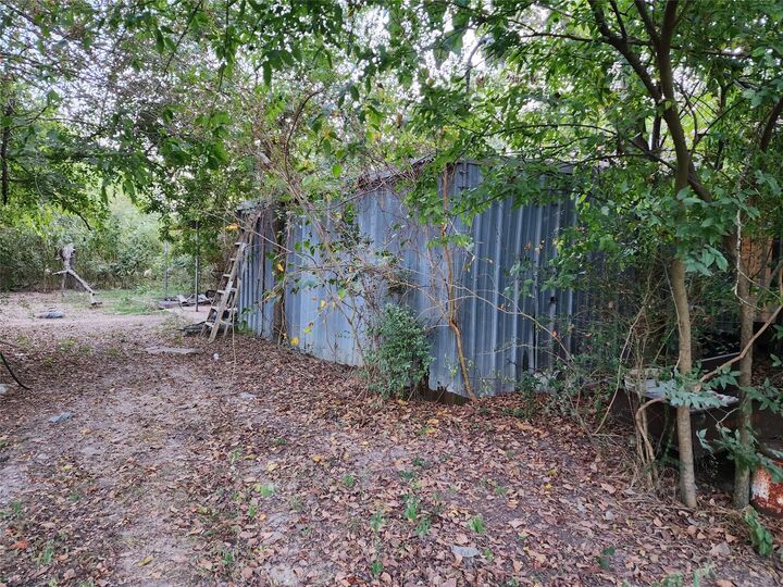 Property Photo: 5833 Mohawk Street TX 77016