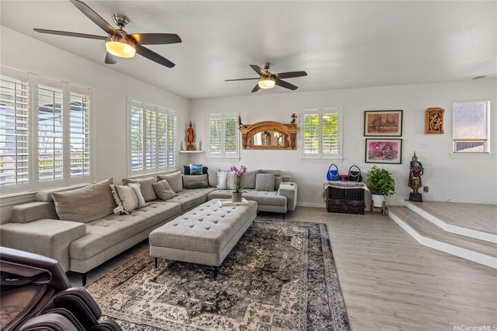 Property Photo: 91-1413 Halahua Street HI 96707