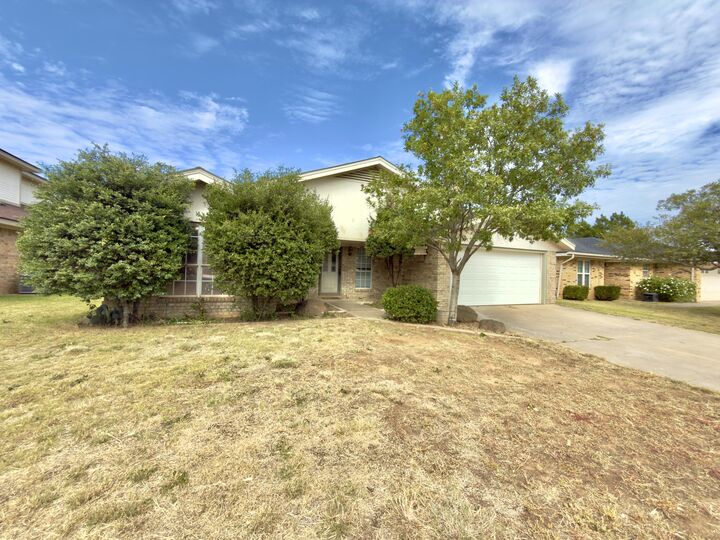 Property Photo: 5716 96th Street TX 79424
