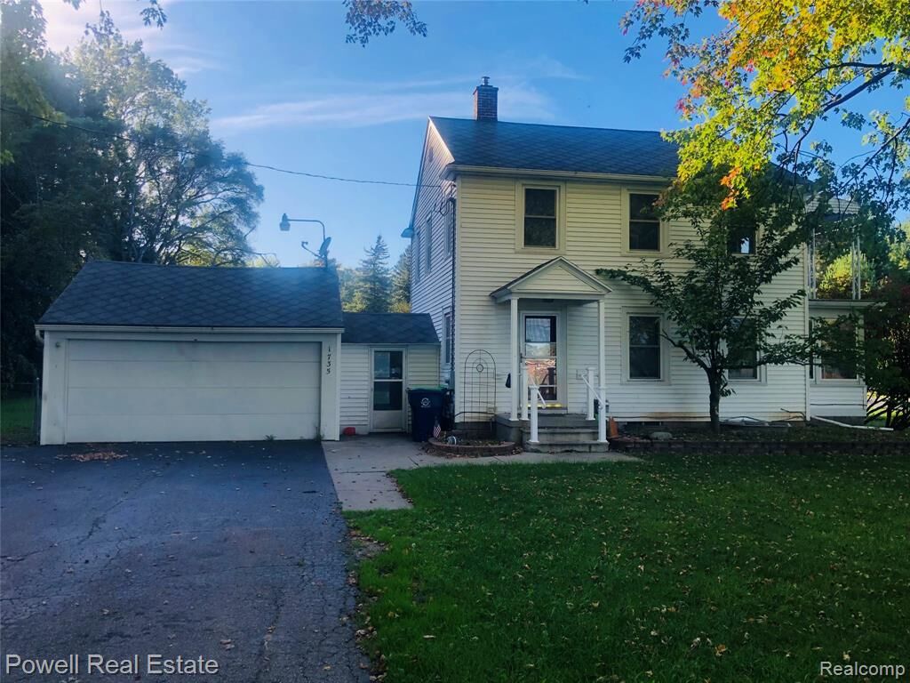 Property Photo:  1735 Hemmeter Road  MI 48638 4633 