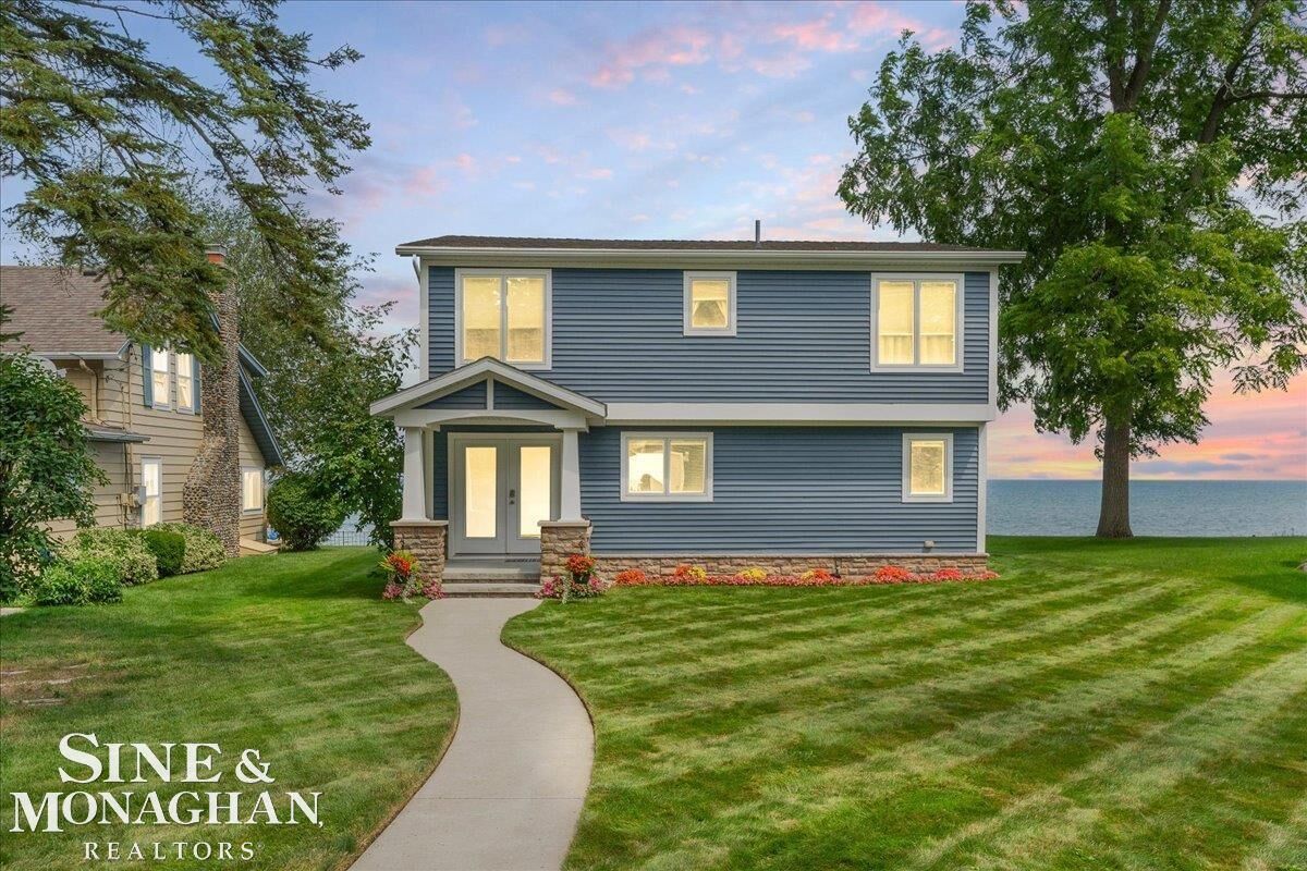 Property Photo: 241 S Lake Street MI 48469