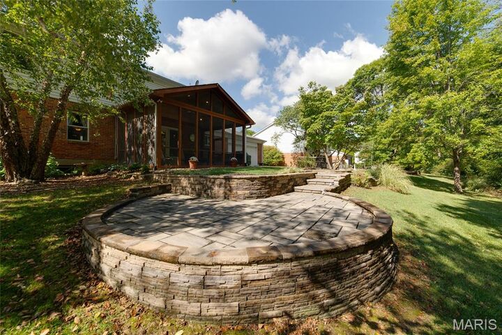 Property Photo: 224 Brayhill Court MO 63017