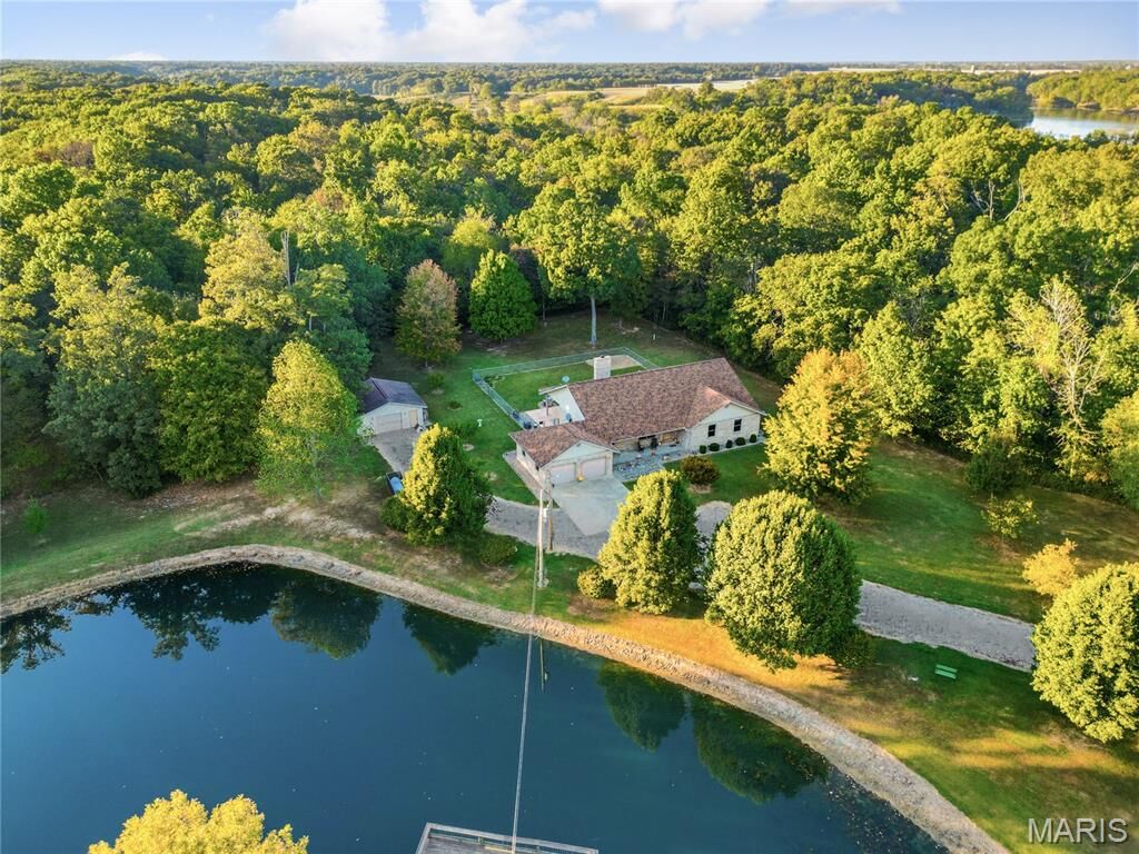 Property Photo:  13844 Rock Road  IL 62033 