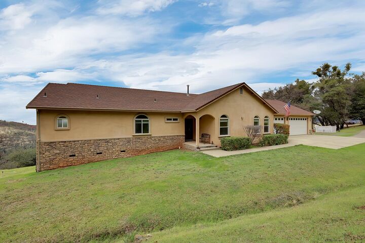 Property Photo:  13680 Jessica Way  CA 95918 