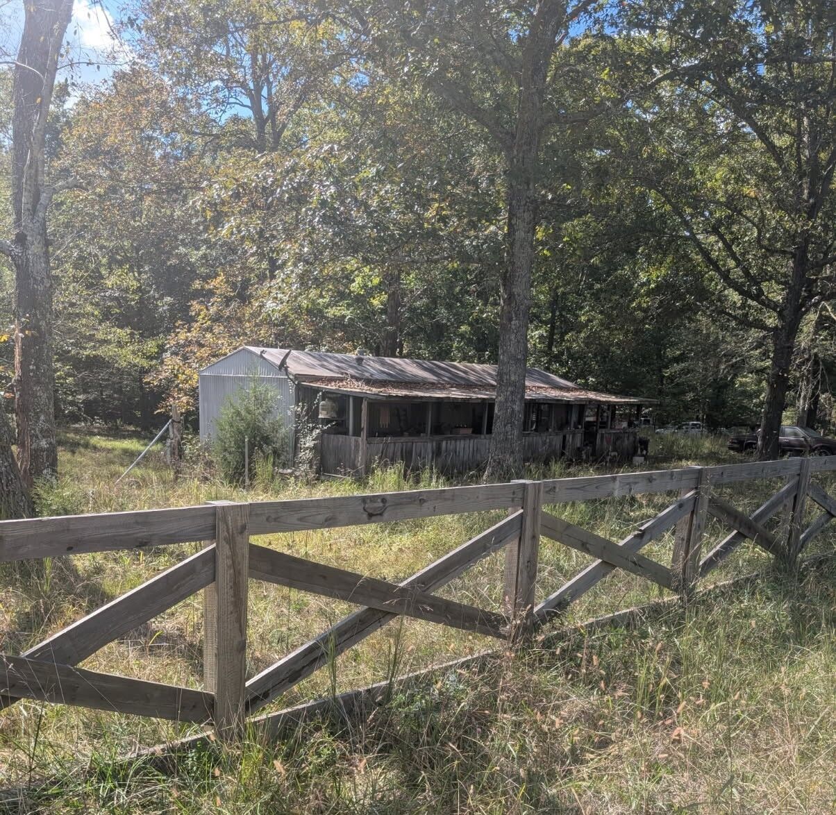Property Photo: 2775 N Hurricane Creek Rd TN 37101