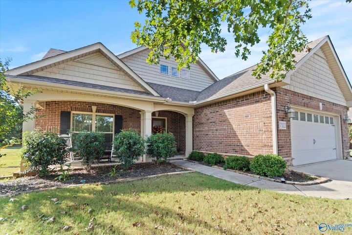 Property Photo: 7322 Vidette Lane AL 35763