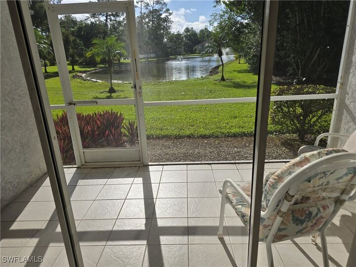 Property Photo: 5622 Woodmere Lake Circle B102 FL 34112