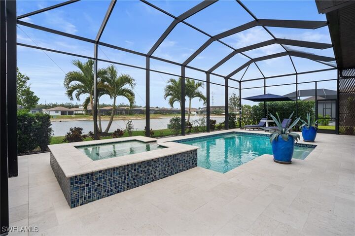 Property Photo:  3671 Sapphire Cove Circle  FL 34114 