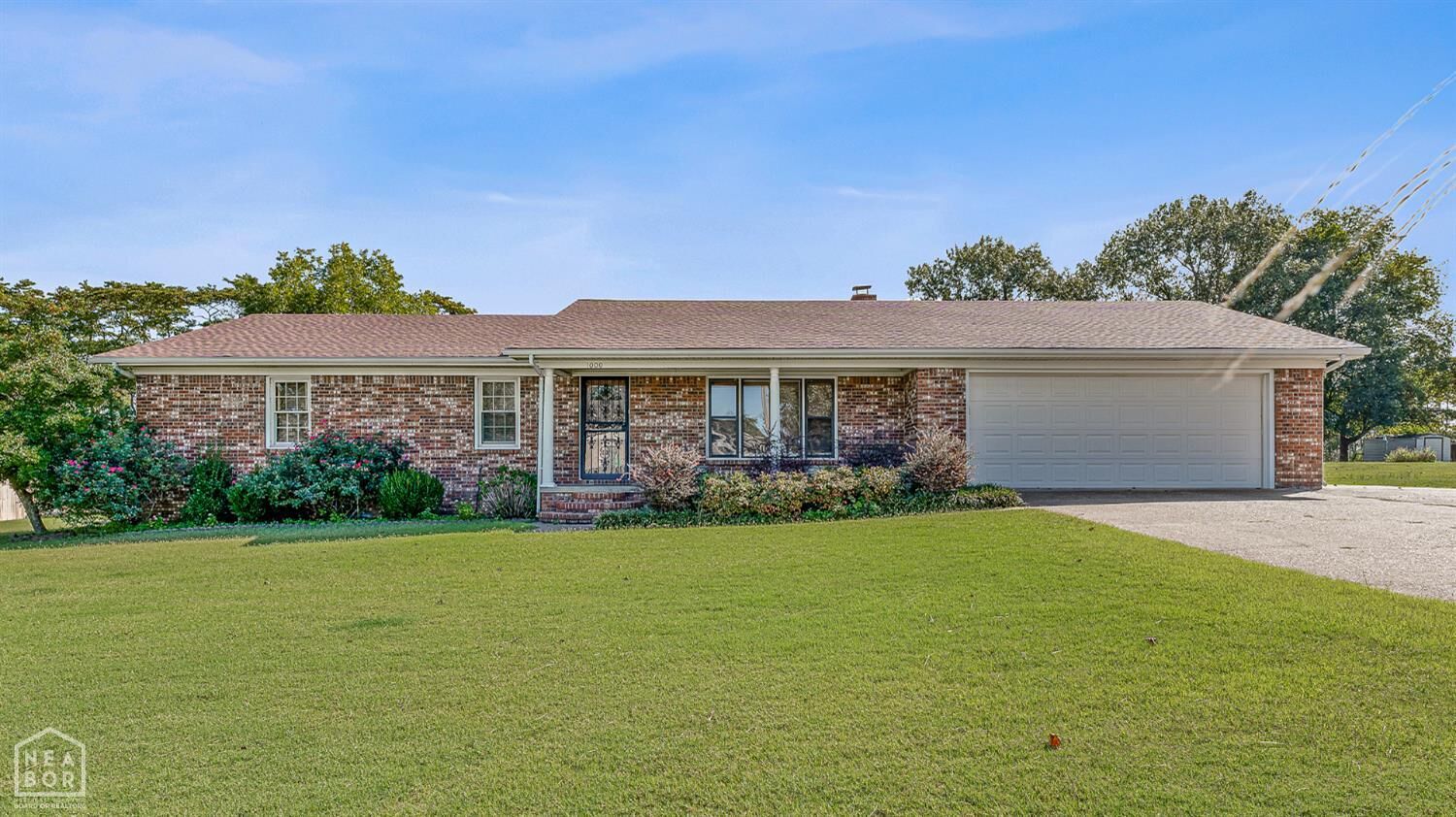 Property Photo:  1000 Oriole  AR 72405